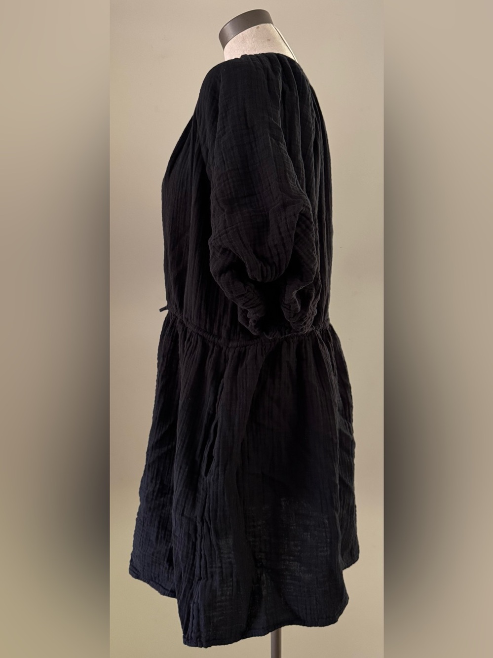 Old Navy Black Waist-Defined Puff-Sleeve Mini Summer Dress Large Textured Cotton - Picture 7 of 10